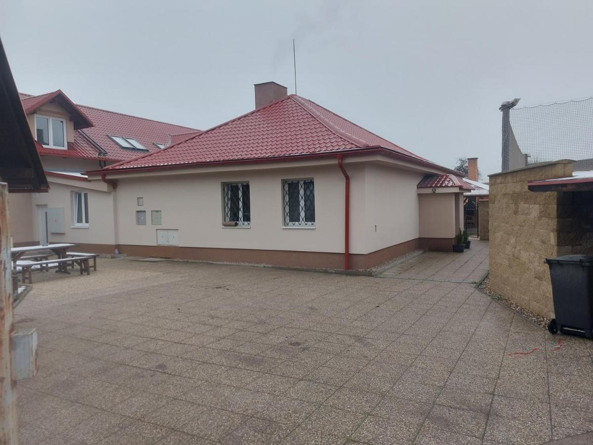 Penzion Tosa Klášterec nad Ohří Екстериор снимка